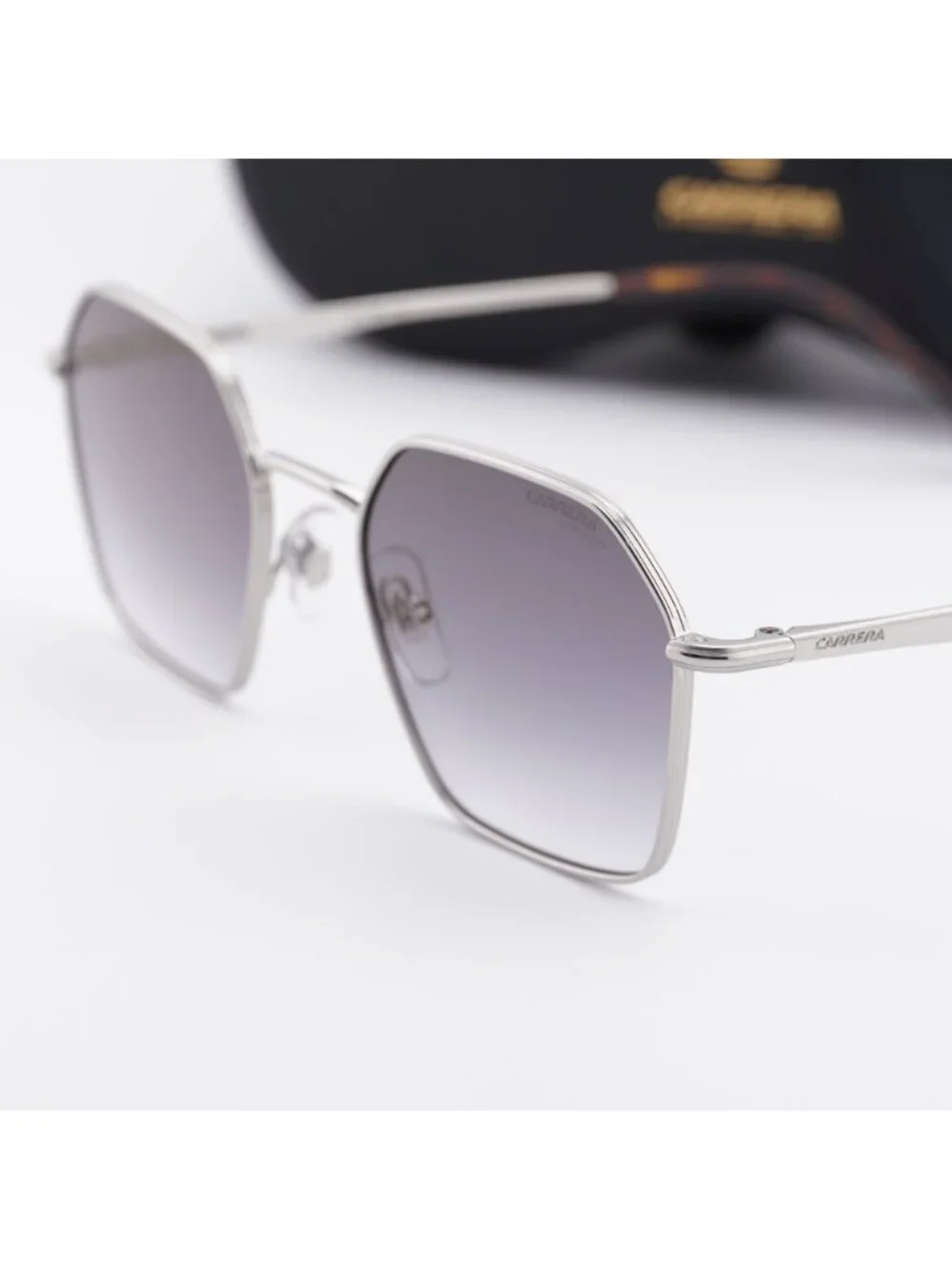 Carrera model 334
